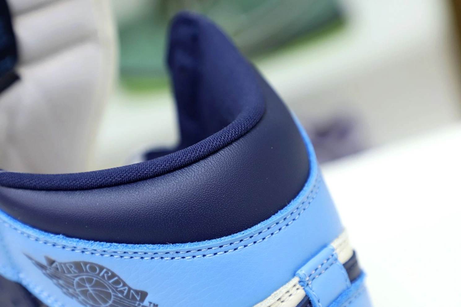 RETRO JORDAN AIR 'OBSIDIAN' HIGH OG 1 1007